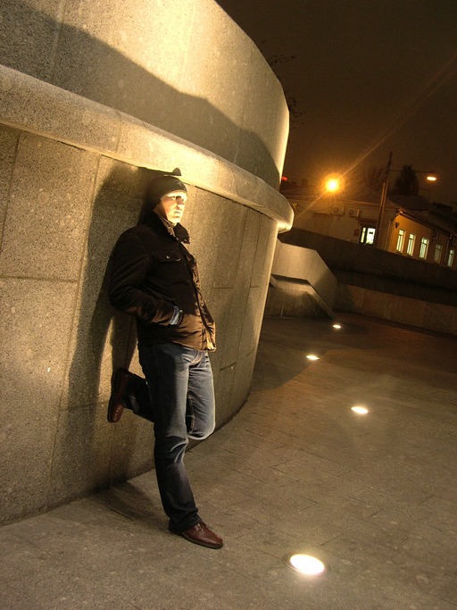 me ))